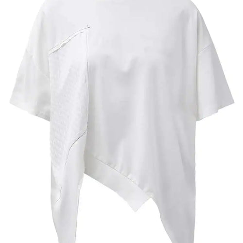 Load image into Gallery viewer, Women Black Irregular Topstitched Big Size Casual T-shirt New Round Neck Short Sleeve Fashion Spring Summer 2025 CPG1353
