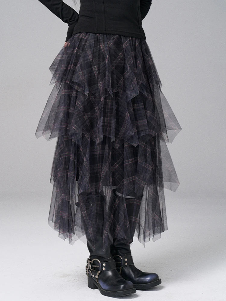 High Elastic Waist Black Plaid Irregular Layers Mesh Cake Half-body Skirt Women Fashion New Spring Autumn 2025 1DJ0382