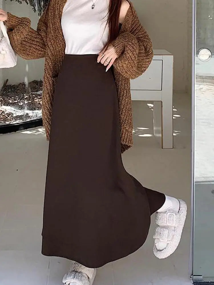 Korean Chic Women's Black Temperament Vacation Knitted Long Skirt Autumn Winter Brown High Waist Skirts Fashion Simplicity Trend