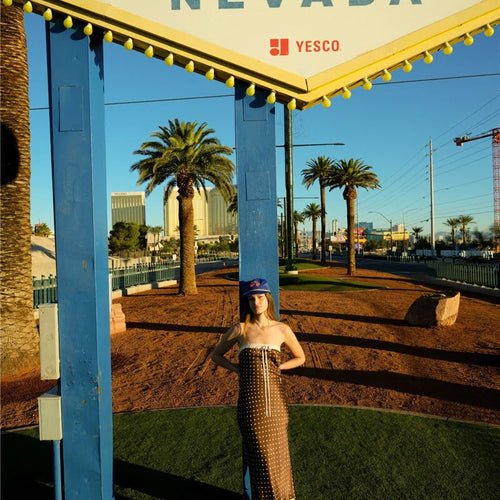 Load image into Gallery viewer, Lace Strapless Backless Sexy Midi Dress For Women Fashion Off-shoulder Sleeveless Bodycon Polka Dot Dress Elegant
