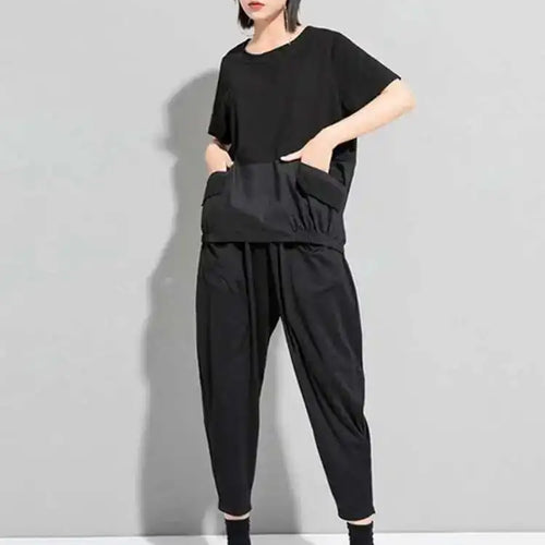 Load image into Gallery viewer, Women Black Big Size Irregular Spliced Pockets T-shirt New Round Neck Short Sleeve Fashion Tide Spring Summer 2025 1DD8085
