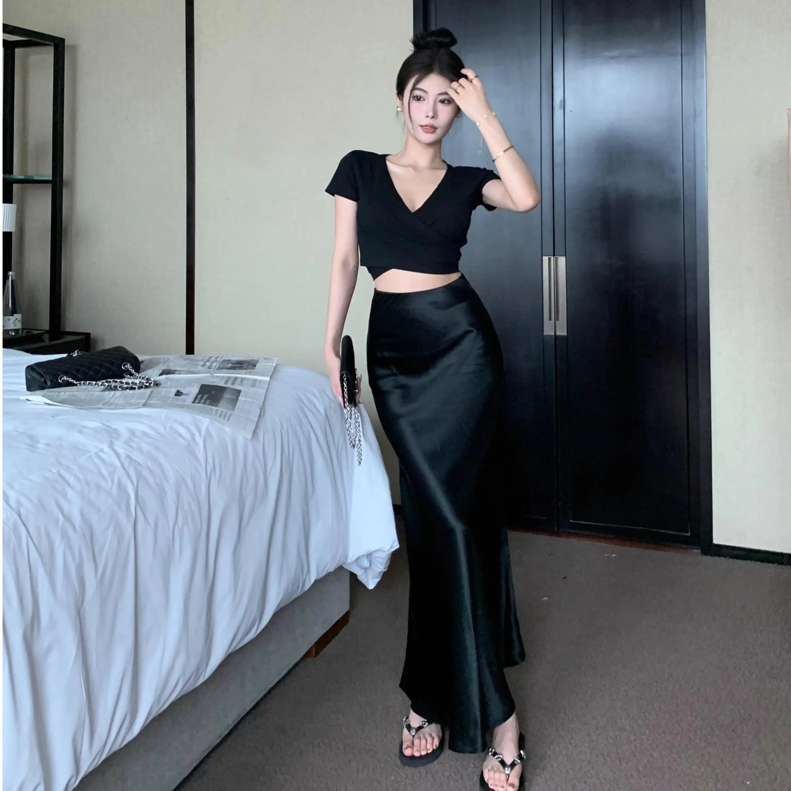 Spring Summer Women Black Beige Elegant Long Skirt Korean Version Pink High Waist Temperament Vacation Half Skirt Versatile Chic