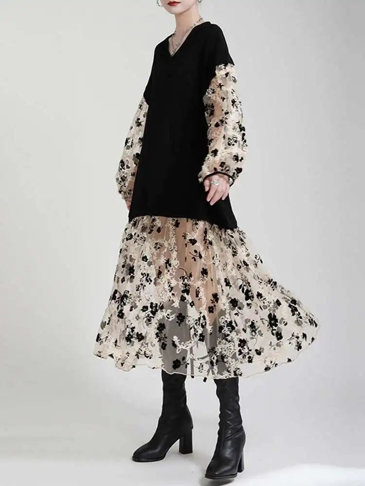 Women Pattern Printed Perspective Big Size Dress New V-Neck Long Sleeve Loose Fit Fashion Tide Spring Autumn 2025 1DE3176