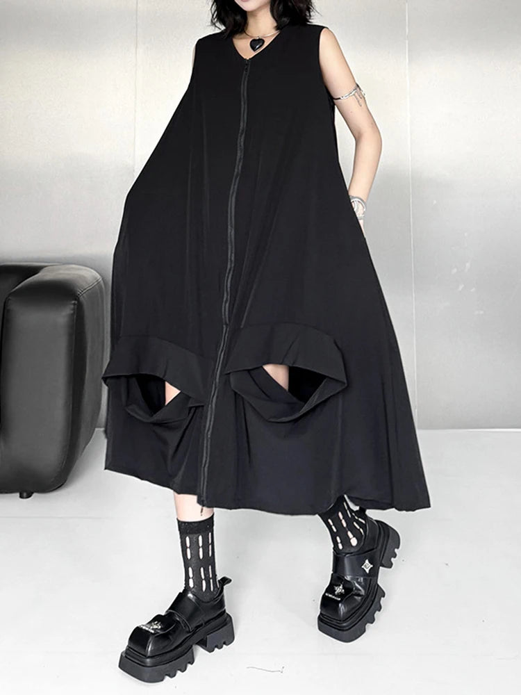 Women Black Zipper Hollow Out Big Size A-line Vest Dress New V-Neck Sleeveless Fashion Tide Spring Summer 2025 1DJ1410