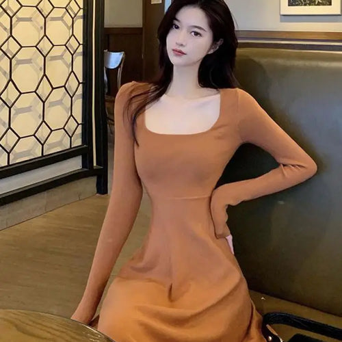 Load image into Gallery viewer, Korean Women's Retro Solid Square Neck Long Sleeve Knit Slim Pleated Dress Elegant Holiday Party Long Dress Autumn Chic
