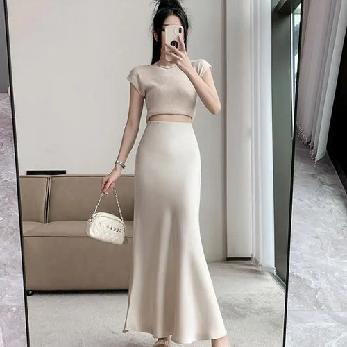 Load image into Gallery viewer, Women Vintage Korean Fashion 2025 Spring Summer New Black Beige Brown High Waist Vacation Wrapped Hip Fishtail Long Skirt Simple
