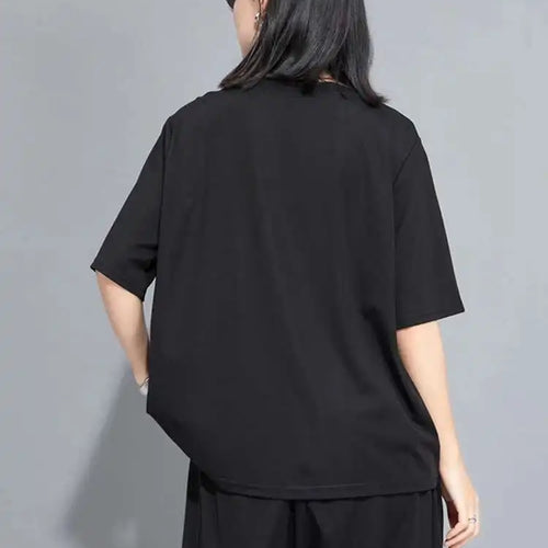 Load image into Gallery viewer, Women Black Flower Spliced Big Size Casual T-shirt New Round Neck Short Sleeve Fashion Tide Spring Summer 2025 1DH9832
