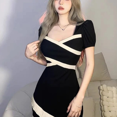 Load image into Gallery viewer, Sexy Bodycon Black Mini Square Collar Dress Women Korean Style Vintage Casual Puff Sleeve Short Dresses Summer Spring
