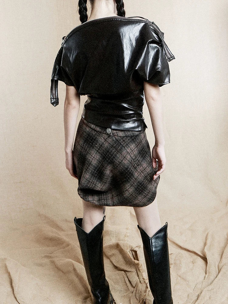 Women Brown Pu Leather 2 Ways Wear T-shirt New Asymmetrical Collar Short Sleeve Fashion Tide Spring Autumn 2025 1DH9374