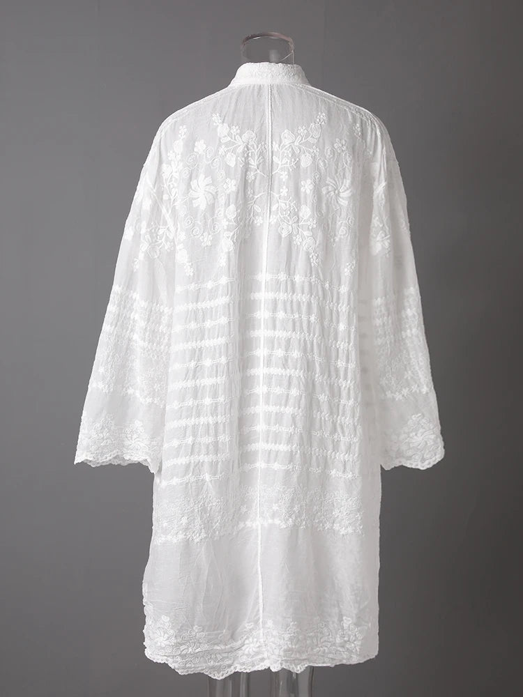 Women White Lace Perspective Big Size Long Blouse New Lapel Long Sleeve Shirt Fashion Tide Spring Autumn 2025 5C1327