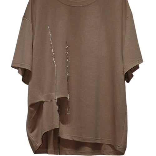 Load image into Gallery viewer, Women Black Topstitched Irregular Big Size T-shirt New Round Neck Short Sleeve Fashion Tide Spring Summer 2025 1DJ0944
