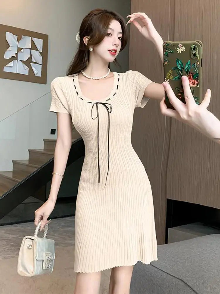 Korean Women's Black Beige Round Neck Knitted Office Lady Short Sleeve Mini Dress Summer Green Lace-up Short Dresses Simplicity