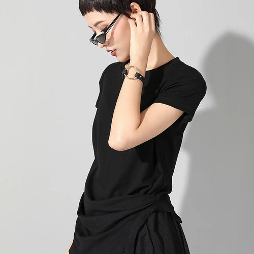 Load image into Gallery viewer, Women Black Irregular Hem Pleated Casual T-shirt New Round Neck Short Sleeve Fashion Tide Spring Summer 2025 1DJ1766
