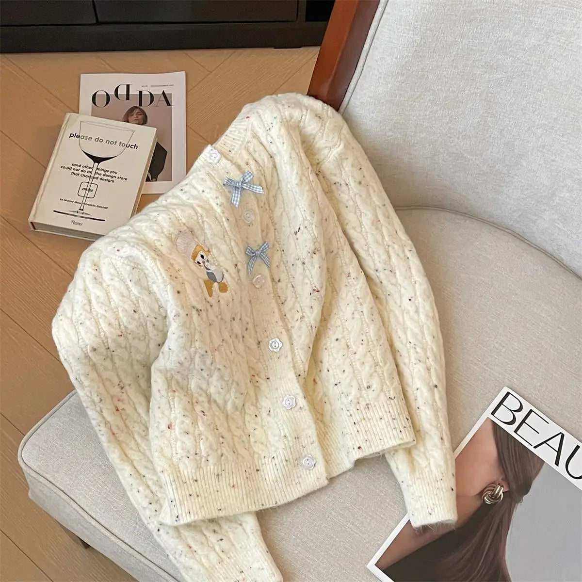 French Solid Embroidery Bow Single Breasted Short Cardigans Sweater Women Autumn Winter O-neck Long Sleeve Knitwear Tops Popular