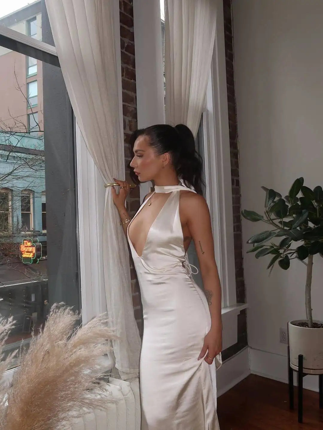 Sexy Sleeveless Satin Open Back Dress For Women Deep V Lace Up Slim Fit Evening Dress Female Elegant Party Club Vestidos