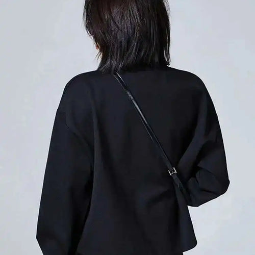 Load image into Gallery viewer, Women Black Topstitched Big Size Irregular T-shirt New Round Neck Long Sleeve Fashion Tide Spring Autumn 2025 1DF0629
