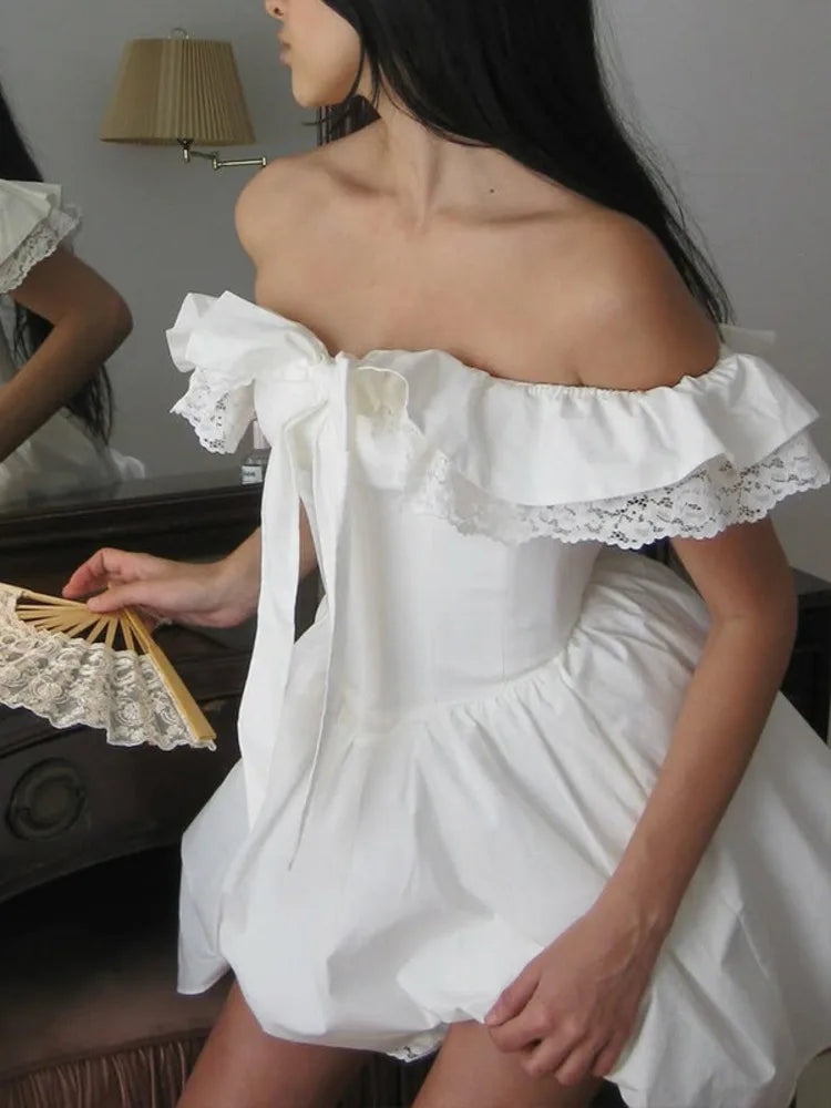 Off-shoulder Backless Sexy Mini Dress Women Robe Fashion White Strapless Sleeveless High Waist Lace Club Dress Female