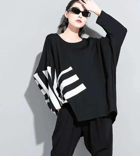 Women Black Striped Irregular Big Size Casual T-shirt New Round Neck Long Sleeve Fashion Tide Spring Autumn 2025 1DF5282