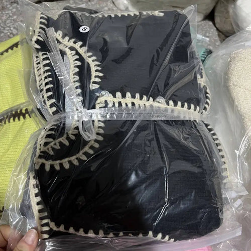 Load image into Gallery viewer, Contrast Color Knit Sweater Vest Women O Neck Single-btrasted Sleeveless Crop Tops Ladies Fashion Knitted Tops Vest
