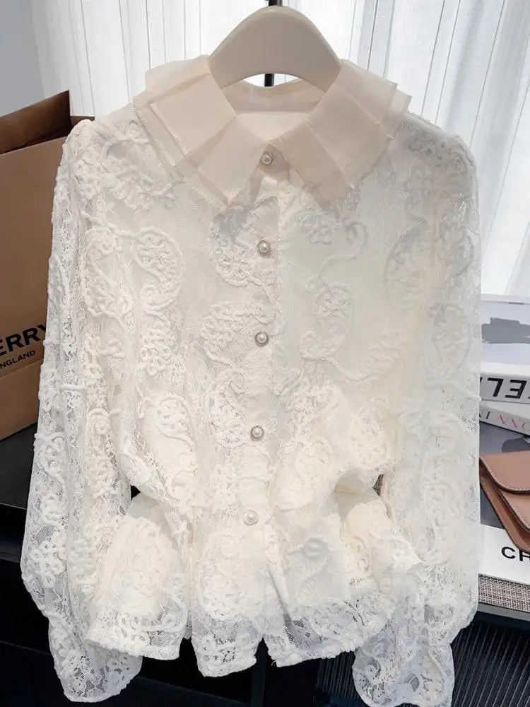 French Vintage Women White Lace Elegant Long Sleeve Shirt 2024 New Autumn Winter Single Breasted Ruffle Edge Slim Blouse Tops