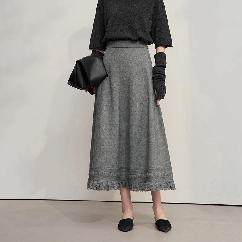 Women's Skirt 2025 Winter Minimalist Solid Color Tassel A-Line Long Skirts For Women Loose Knitted Clothing Female 12544018