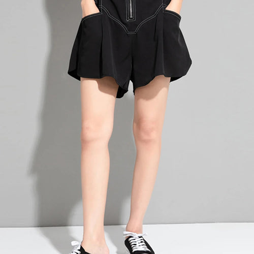 Load image into Gallery viewer, Women Black Topstitched Zipper Pocket Wide Leg Shorts New High Waist Trousers Fashion Tide Spring Summer 2025 1DJ1054
