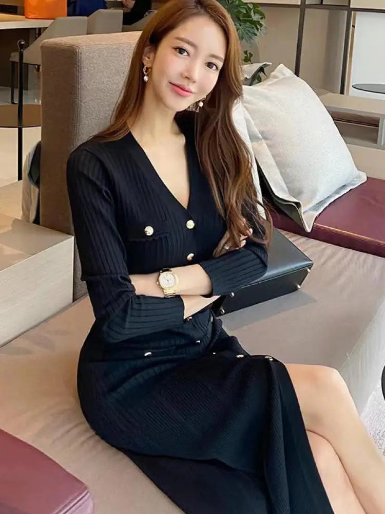 French Fashion Women Black Single Breasted Elegant V Neck Festival Knit Dress Autumn Long Sleeve Slim Fishtail Dress Ladies Chic