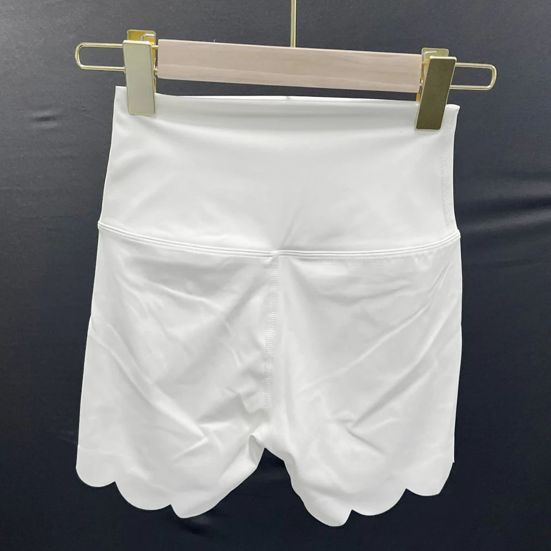 Laser Fitness Shorts Women Yoga Shorts Running Cycling Shorts Sports Leggings High Waist Workout Gym Push Up Shorts Tights