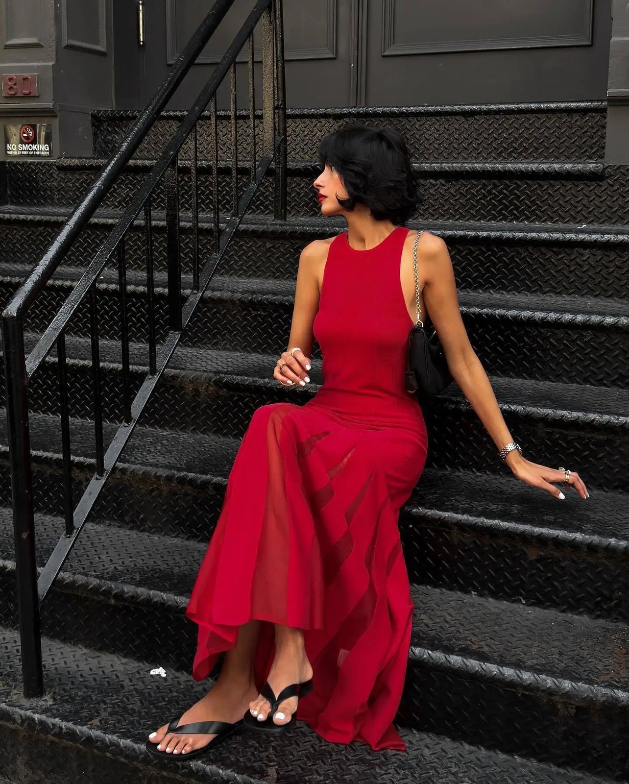 Red Sleeveless Knit Dress For Women Fashion Hollow Out O Neck Pleated Maxi Dress Ladies Solid Beach Party Long Dress