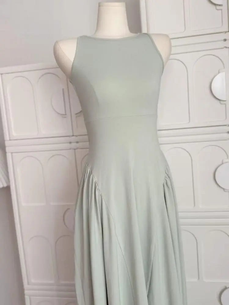 Summer Green Elegant Sleeveless Hollow Out Slim Pleated Long Dress Women's New Round Neck High Waist Vacation Vest Dress Fashion