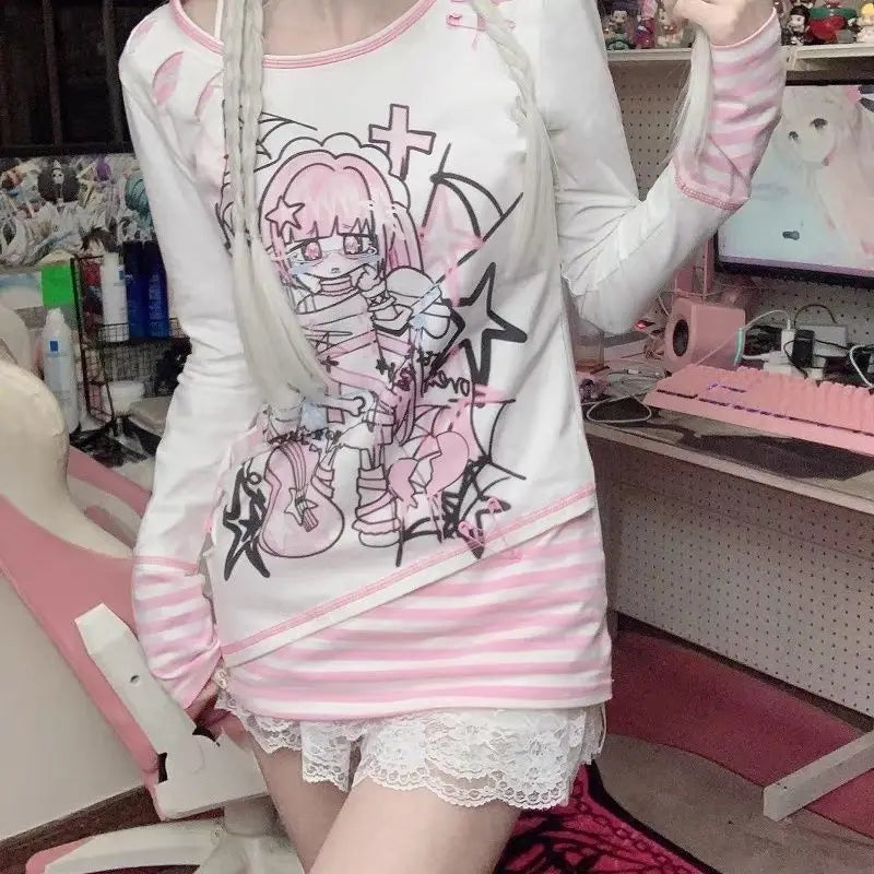 Japanese Harajuku Cartoon Print Tshirts Women Fashion Kawaii Y2k Aesthetic Patchwork Stripe Tees New Sweet Slim Fit T-Shirt Tops