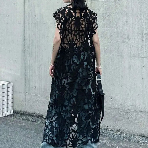 Load image into Gallery viewer, Women Black Lace Hollow Out Perspective Big Size Dress New Round Neck Sleeveless Fashion Tide Spring Summer 2025 1DJ0243
