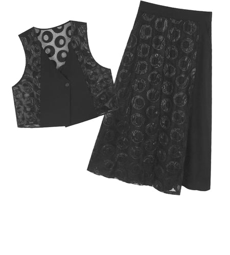 Black Dot Hollow Out Vest Half-body Skirt Two Pieces Suit New V-Neck Sleeveless Women Fashion Spring Autumn 2025 1DJ1101