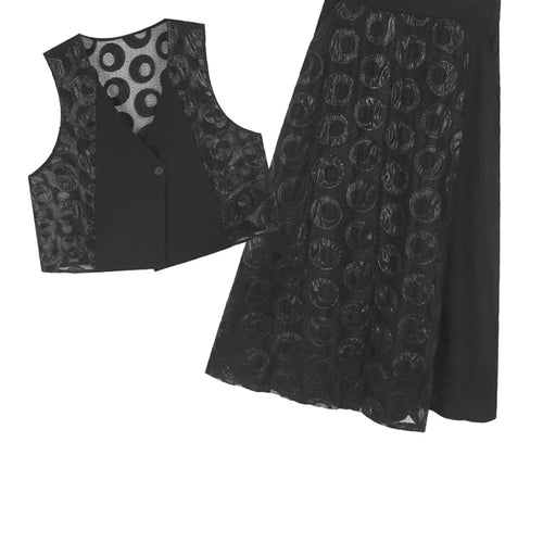 Load image into Gallery viewer, Black Dot Hollow Out Vest Half-body Skirt Two Pieces Suit New V-Neck Sleeveless Women Fashion Spring Autumn 2025 1DJ1101
