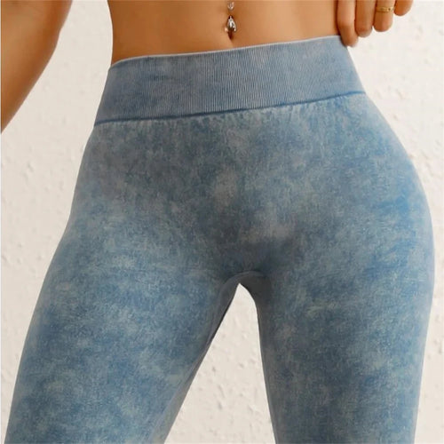 Load image into Gallery viewer, Washing Seamless High Stretch Sports Yoga Shorts Women V Back Hip Gym Cycling Elastic Tights Denim Active Exercise Shorts
