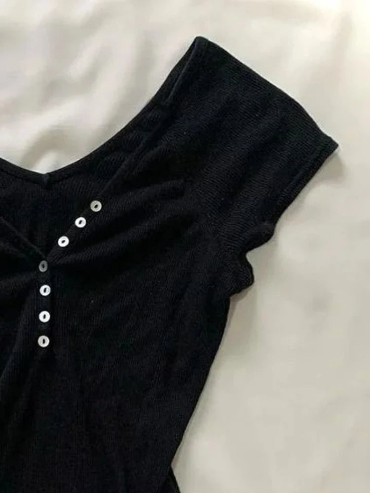 Y2k Aesthetic Fashion Button T-shirt Grunge Solid Short Sleeve Tshirts Kpop Streetwer Chic Designer Clothes Sexy Slim Tee Shirt