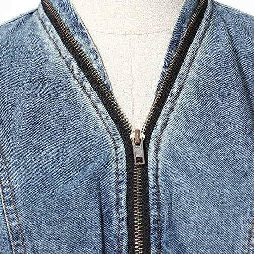 Load image into Gallery viewer, Black Pleated Color-block Denim Jacket New Stand Collar Long Sleeve Women Coat Fashion Tide Spring Autumn 2025 7AB3764
