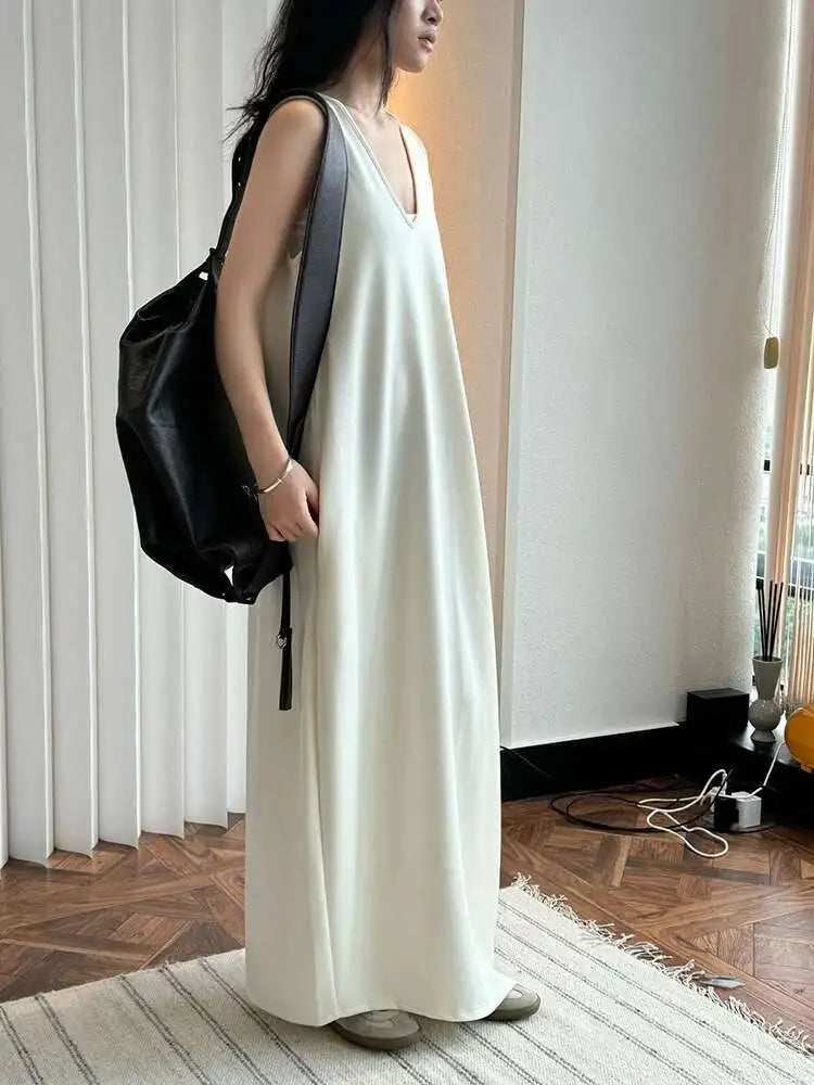 Women Black Brief Irregular Shaped Pocket Long Elegant Dress New V-Neck Sleeveless Fashion Tide Spring Autumn 2025 1DH9419