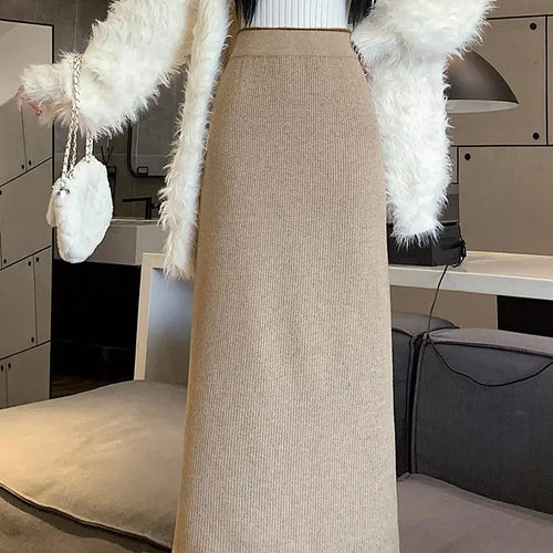 Load image into Gallery viewer, Korean Fashion Solid Velvet Elegant High Waist Festival Long Skirt Autumn Winter Women Slim Straight Knitted Half Skirt 2024 New
