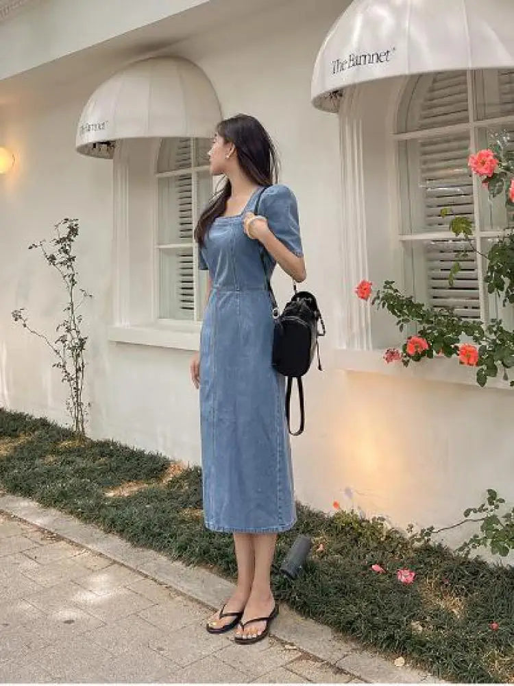French Vintage Blue Denim Dress Summer New Temperament Goddess Long Dress High Waist Slim Elegant Square Collar Holiday Dresses