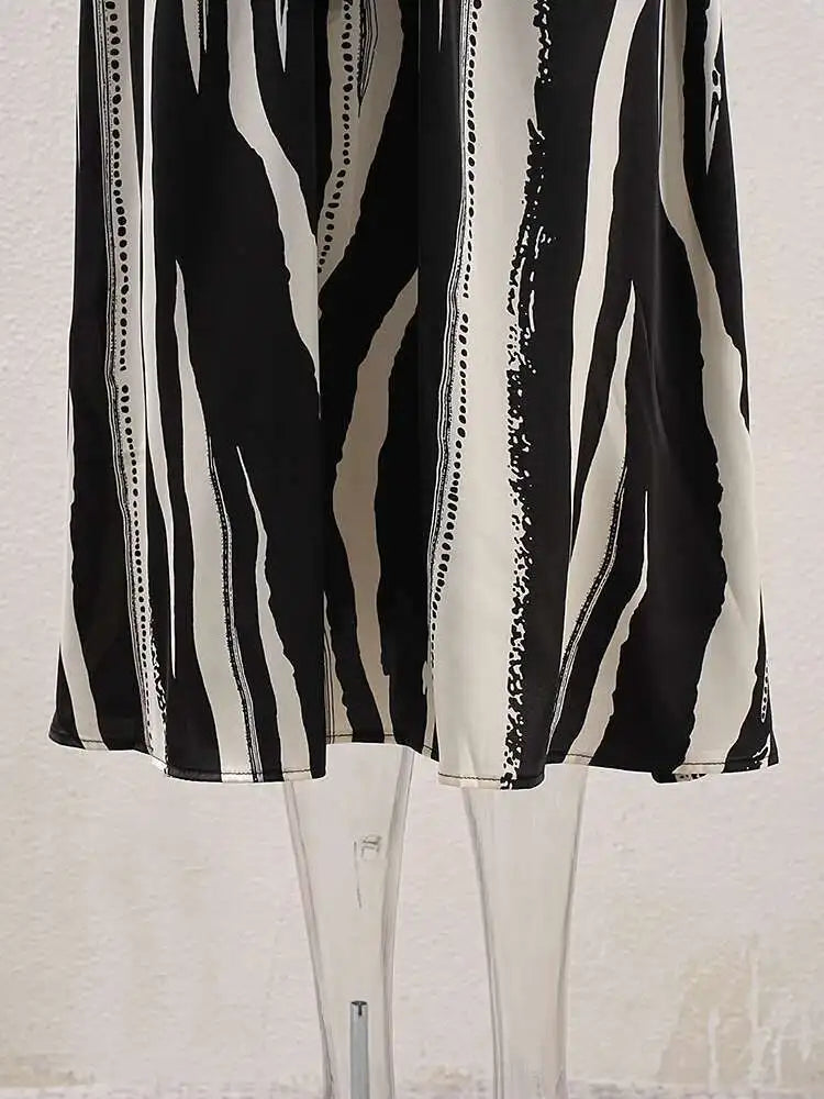 Women Beige Striped Printed Belted Elegant Midi Dress New V-Neck Sleeveless Fashion Tide Spring Summer 2025 CPG1504