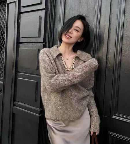 Korean Popular 2024 New Women's Black Khaki Holiday Sweater Blue Thick Pullover Knit Short Tops Autumn Winter Versatile Casual