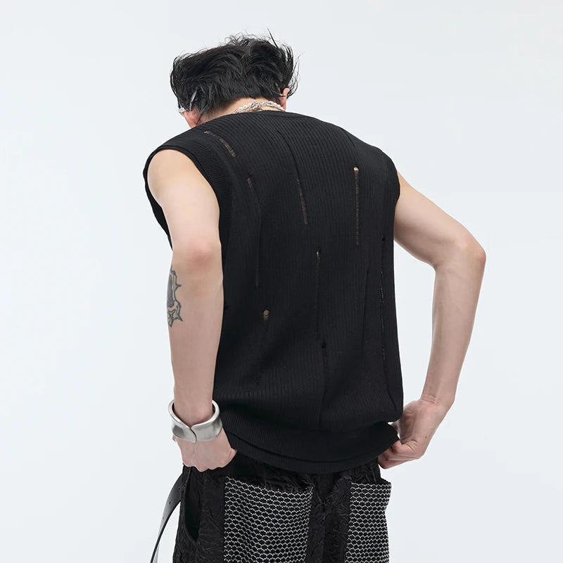 Summer Streetwear Men Knitted Vest Round Collar Tank Top Men's Sleeveless T-shirt Metal Design Summer 24Y164