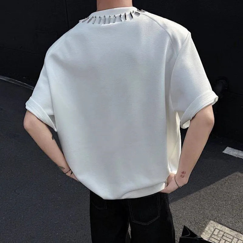 Summer Men's T-shirts Short Sleeve Round Collar Trendy Metal Decoration Loose Pad Shoulder Fashion Male Clothing 9W1710