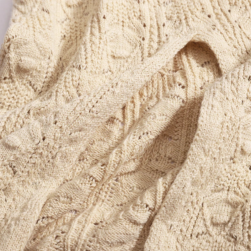 Summer French Beige Elegant Hollow Out Button Knitted Long Dress Women Fashion Temperament Sleeveless Backless Dress 2024 Simple