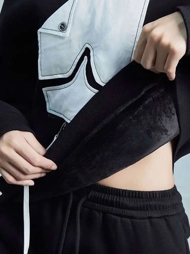 Black Pattern Zipper Thick Sweatshirt New Turtleneck Long Sleeve Women Big Size Fashion Tide Spring Autumn 2025 1DH2585