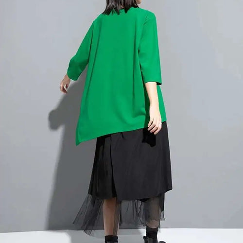 Load image into Gallery viewer, Women Green Irregular Hem Big Size Casual T-shirt New Round Neck Three-quarter Sleeve Fashion Spring Autumn 2025 1DH5949
