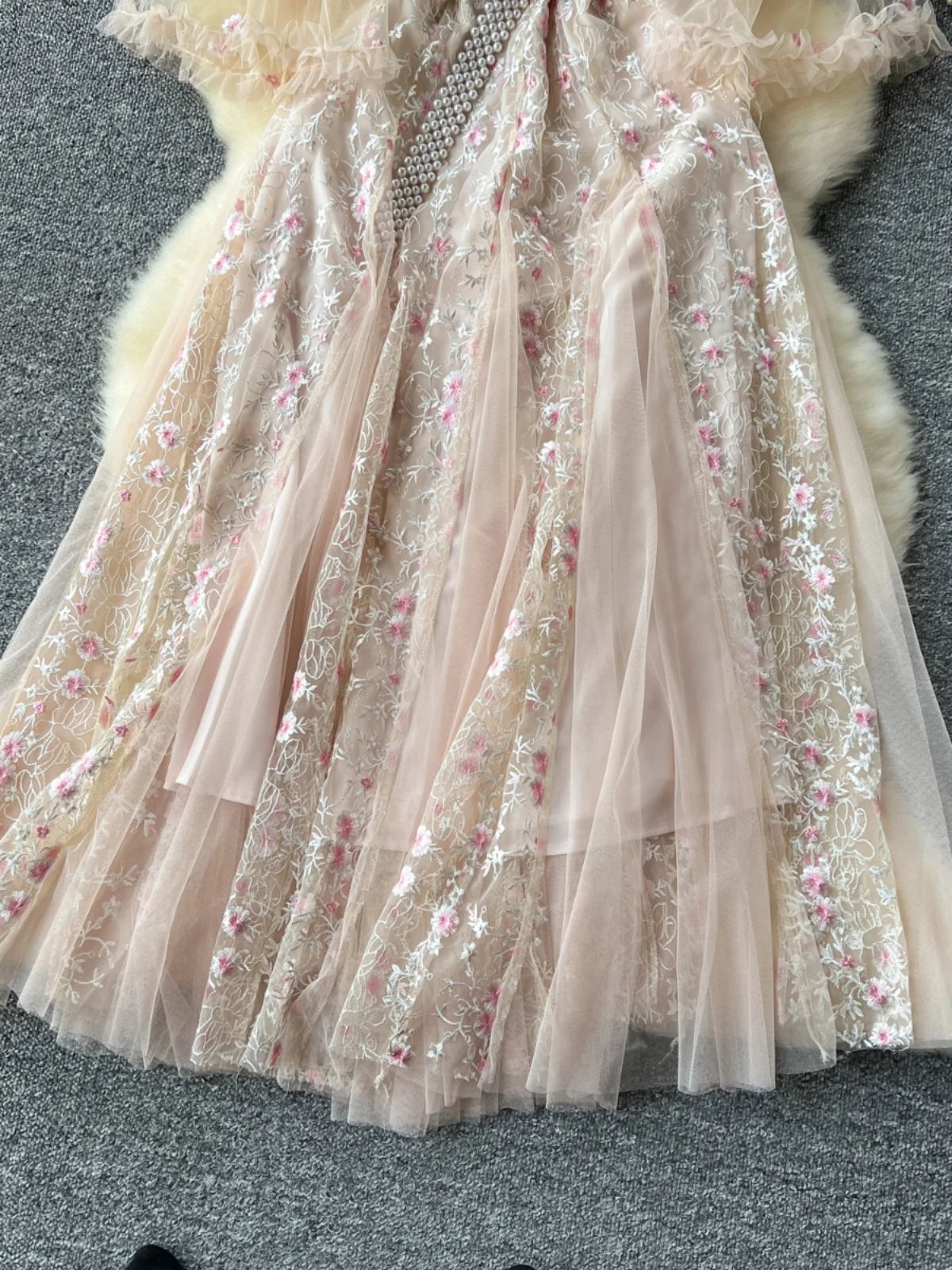 French Vintage Ladies Fashion Round Neck Pink Embroidery Floral Lace Long Dress Autumn Slim Evening Party Ruffles Princess Dress