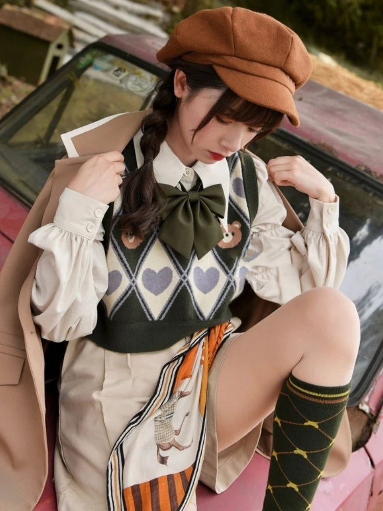 Kawaii Sweater Vest Bear Pri Sleeveless Casual Knitted Argyle Waistcoat 2025 Vintage Y2K Cropped Bandage Vests JK Tops