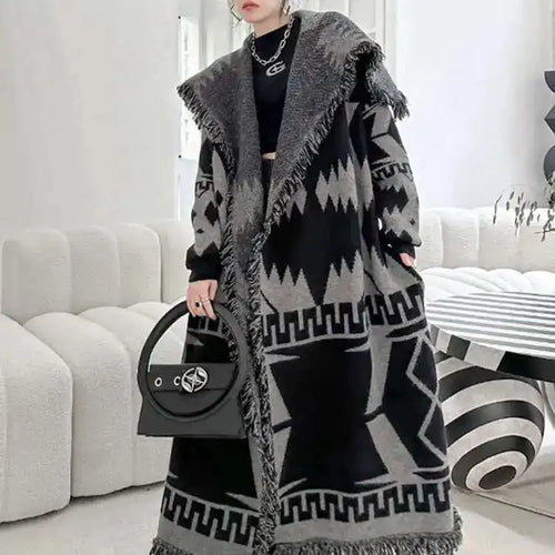 Load image into Gallery viewer, Black Big Size Knitting Long Thtick Cardigan Sweater Loose Lapel Long Sleeve Women New Fashion Spring Autumn 2025 1DH2277
